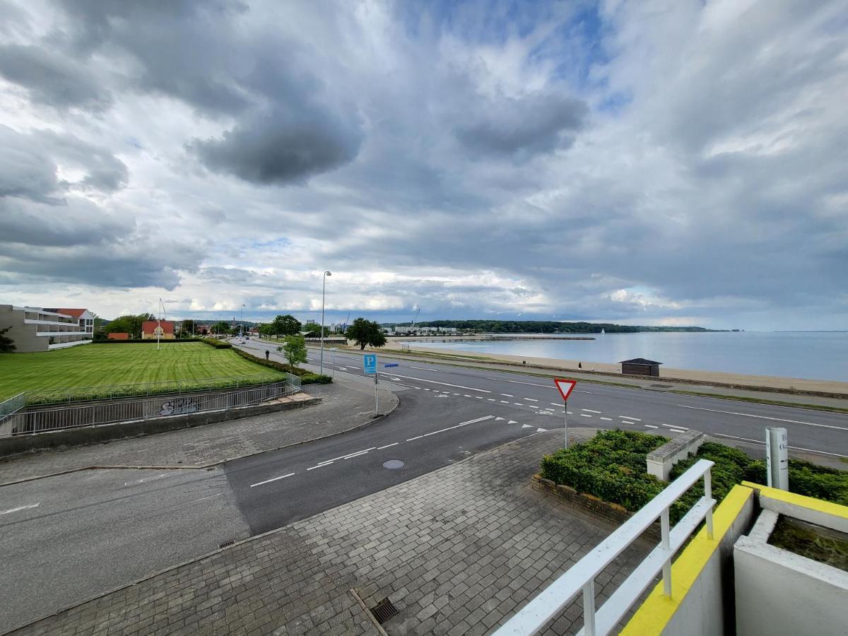 Hotel Osterso Обенро Экстерьер фото